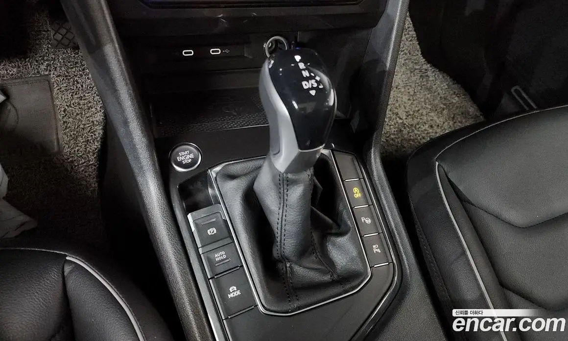 Volkswagen Tiguan 2023 2.0 автомат (гидро), фото 9