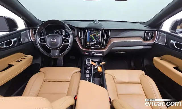 Volvo XC60 2021 2.0 автомат (гидро), миниатюра 7