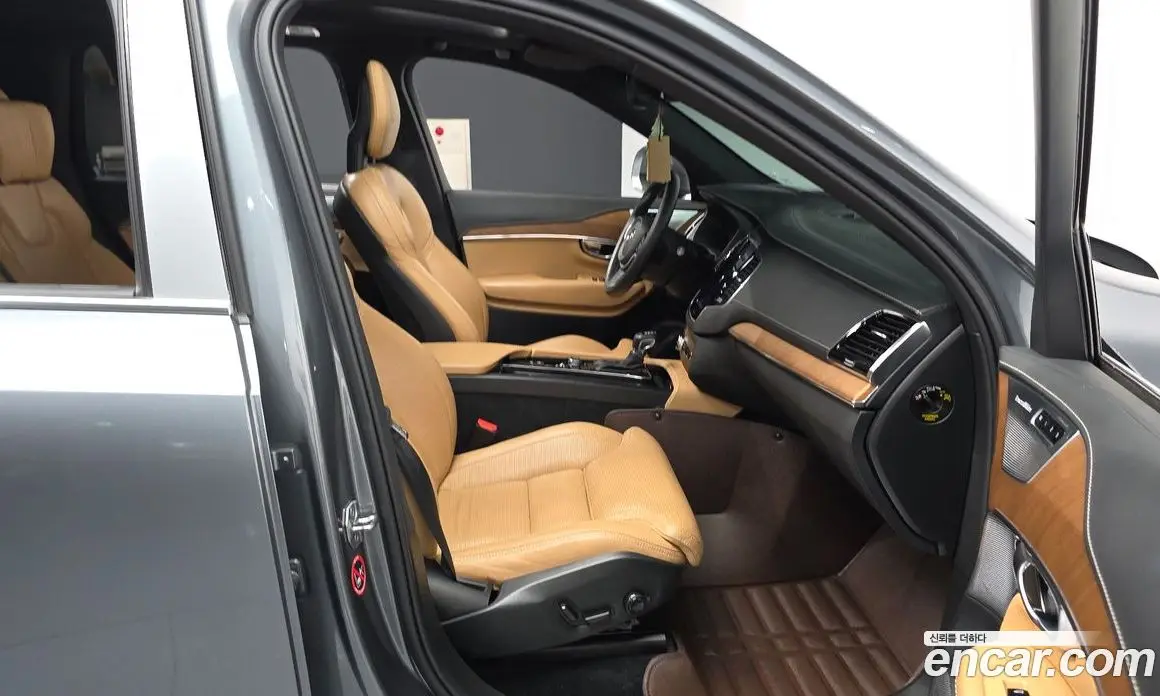 Volvo XC90 2020 2.0 автомат (гидро), фото 11 Volvo XC90 2020 2.0 автомат (гидро), фото 11