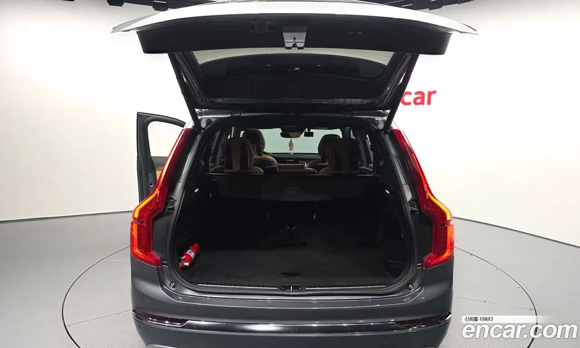 Volvo XC90 2020 2.0 автомат (гидро), фото 20 Volvo XC90 2020 2.0 автомат (гидро), фото 20