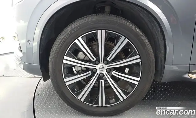 Volvo XC90 2020 2.0 автомат (гидро), миниатюра 5 Volvo XC90 2020 2.0 автомат (гидро), миниатюра 5