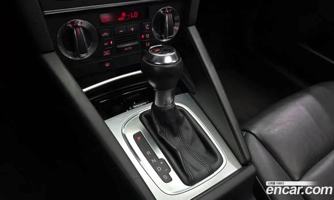 Audi A3 2010 2.0 автомат (гидро), фото 9 Audi A3 2010 2.0 автомат (гидро), фото 9