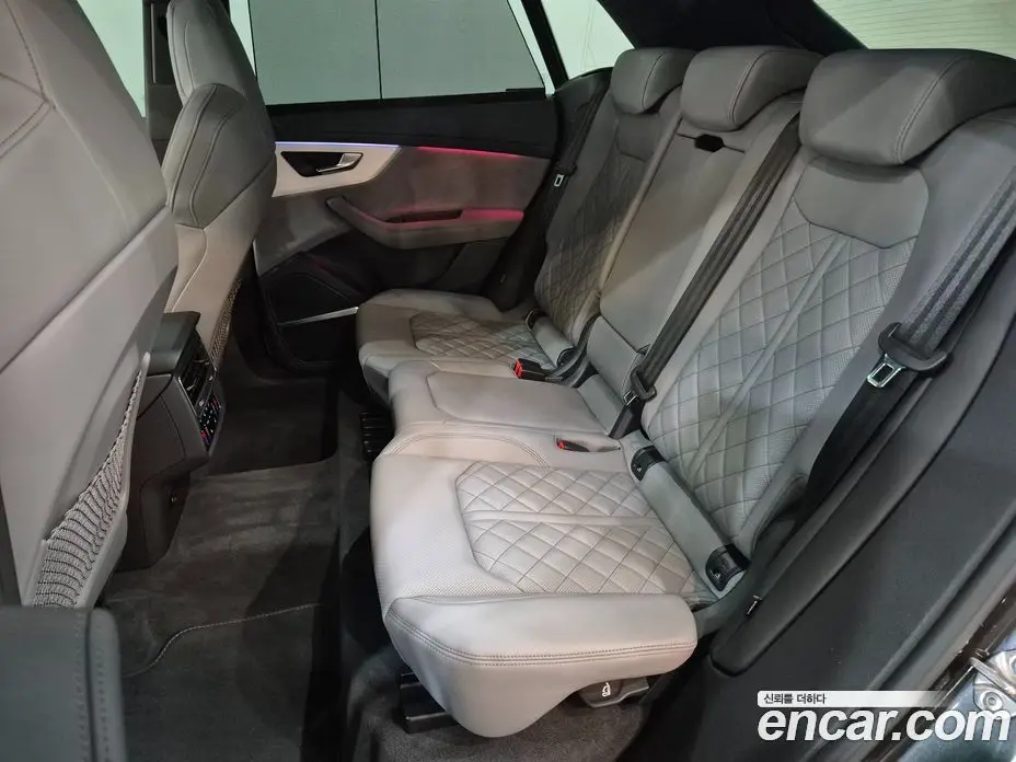 Audi Q8 2026 3.0 автомат (гидро), фото 12