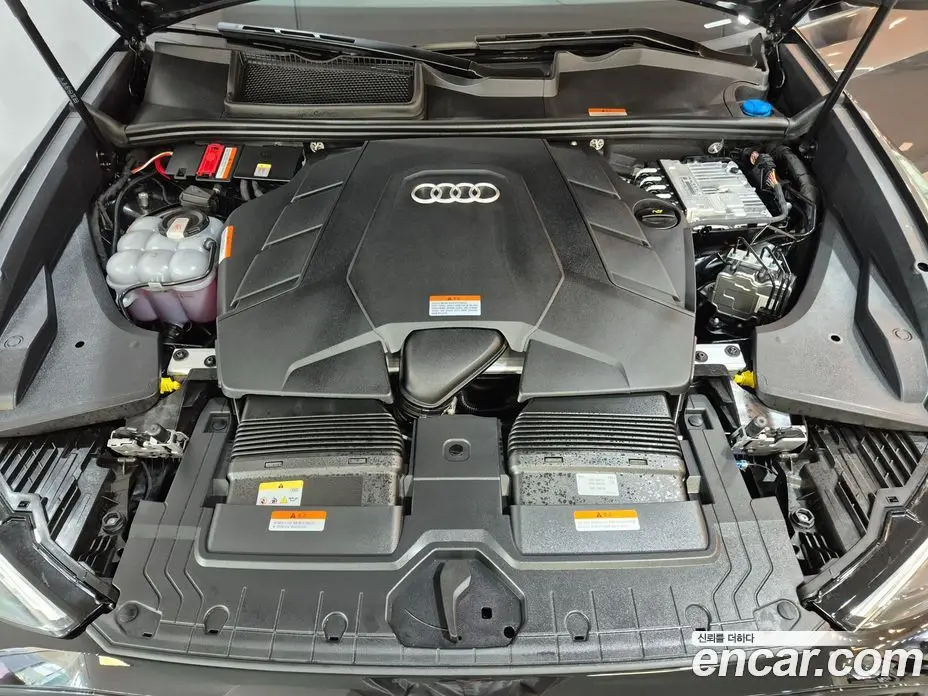 Audi Q8 2026 3.0 автомат (гидро), фото 6