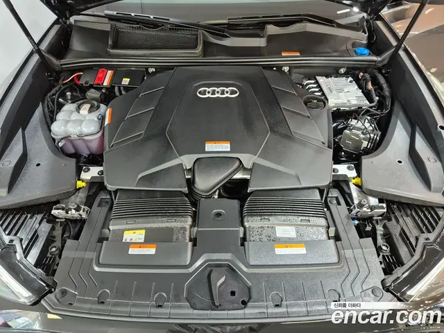Audi Q8 2026 3.0 автомат (гидро), миниатюра 6
