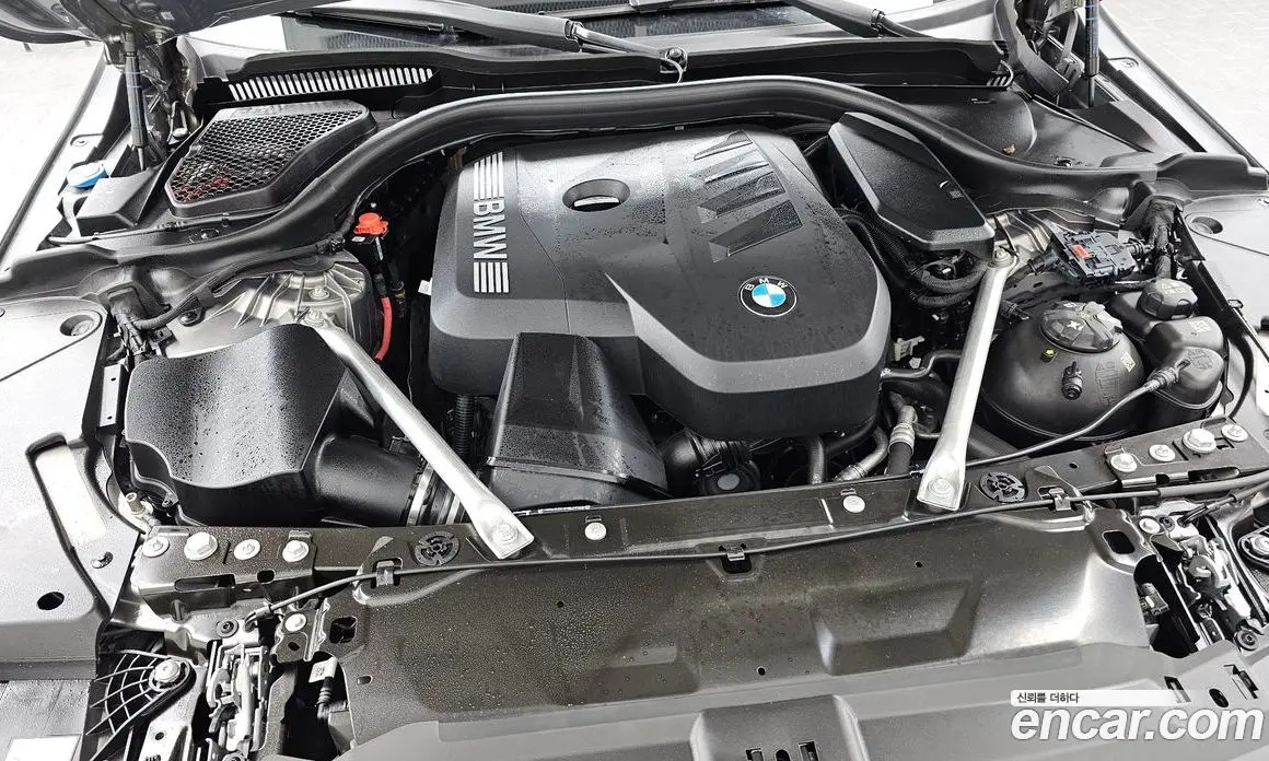 BMW 5 серия 2025 2.0 автомат (гидро), фото 6