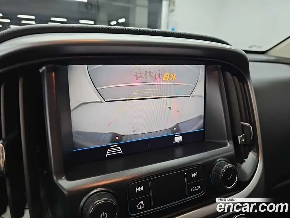 Chevrolet Colorado 2021 3.6 автомат (гидро), фото 14