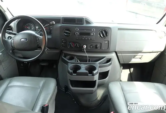 Ford E-Series 2013 4.5 автомат (гидро), миниатюра 7