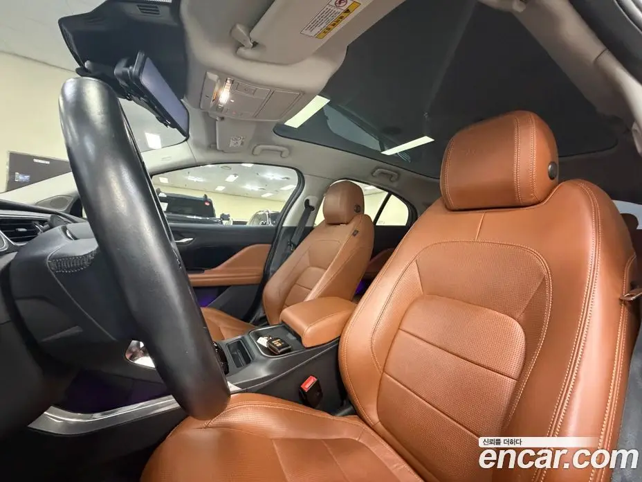 Jaguar I-Pace 2019 0.2 автомат (гидро), фото 11 Jaguar I-Pace 2019 0.2 автомат (гидро), фото 11