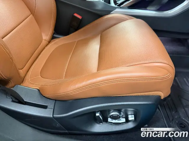 Jaguar I-Pace 2019 0.2 автомат (гидро), миниатюра 12