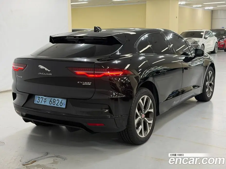Jaguar I-Pace 2019 0.2 автомат (гидро), фото 4 Jaguar I-Pace 2019 0.2 автомат (гидро), фото 4