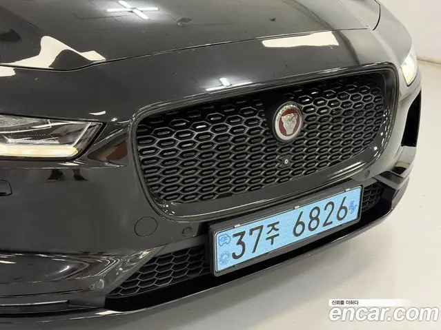 Jaguar I-Pace 2019 0.2 автомат (гидро), миниатюра 7 Jaguar I-Pace 2019 0.2 автомат (гидро), миниатюра 7