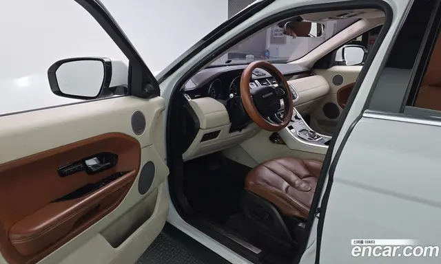 Land Rover Range Rover Evoque 2012 2.0 автомат (гидро), миниатюра 10