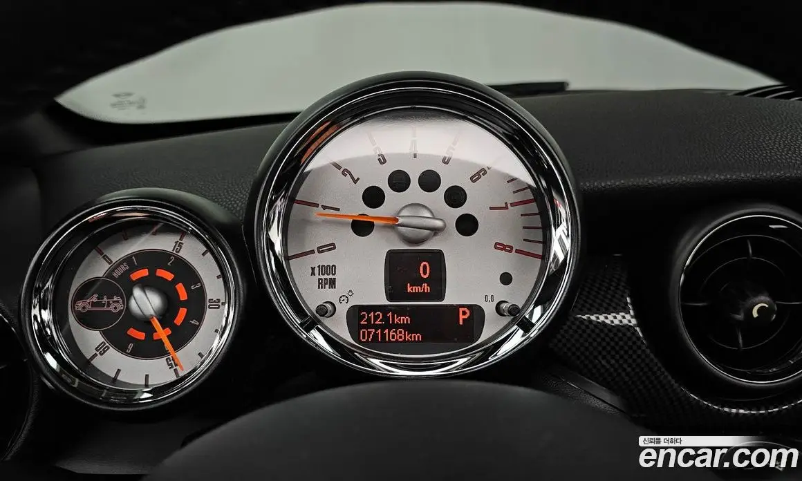 Mini Roadster 2014 1.6 автомат (гидро), фото 8 Mini Roadster 2014 1.6 автомат (гидро), фото 8