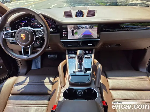 Porsche Cayenne 2021 3.0 автомат (гидро), миниатюра 7 Porsche Cayenne 2021 3.0 автомат (гидро), миниатюра 7