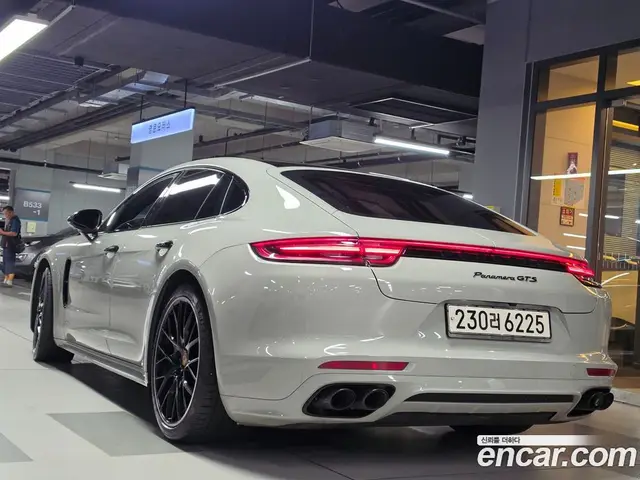 Porsche Panamera 2020 4.0 автомат (гидро), миниатюра 8