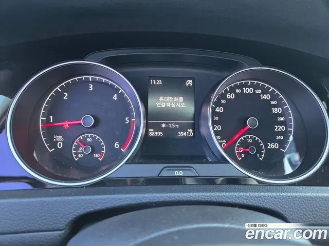 Volkswagen Golf 2014 1.6 автомат (гидро), миниатюра 9 Volkswagen Golf 2014 1.6 автомат (гидро), миниатюра 9