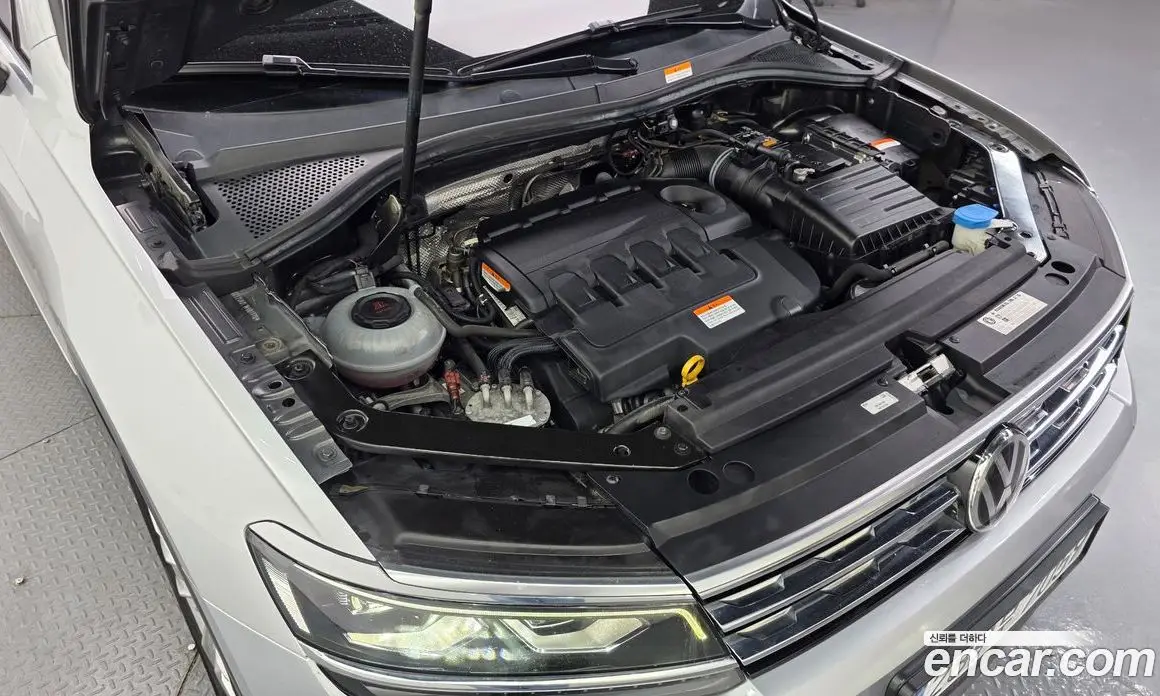 Volkswagen Tiguan 2020 2.0 автомат (гидро), фото 6 Volkswagen Tiguan 2020 2.0 автомат (гидро), фото 6