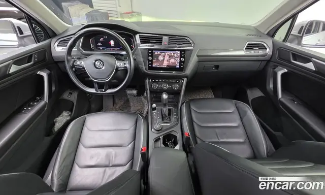 Volkswagen Tiguan 2020 2.0 автомат (гидро), миниатюра 7 Volkswagen Tiguan 2020 2.0 автомат (гидро), миниатюра 7
