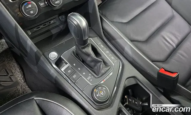 Volkswagen Tiguan 2020 2.0 автомат (гидро), миниатюра 9 Volkswagen Tiguan 2020 2.0 автомат (гидро), миниатюра 9