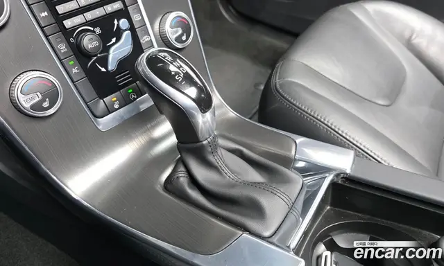 Volvo S60 2015 2.0 автомат (гидро), миниатюра 9