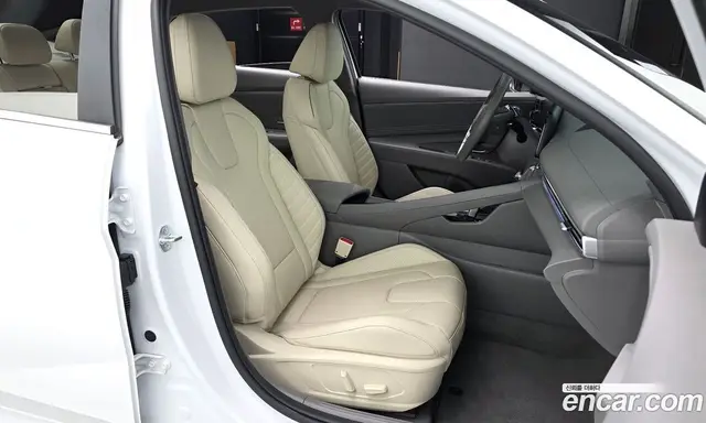 Hyundai Avante 2023 1.6 автомат (гидро), миниатюра 11 Hyundai Avante 2023 1.6 автомат (гидро), миниатюра 11