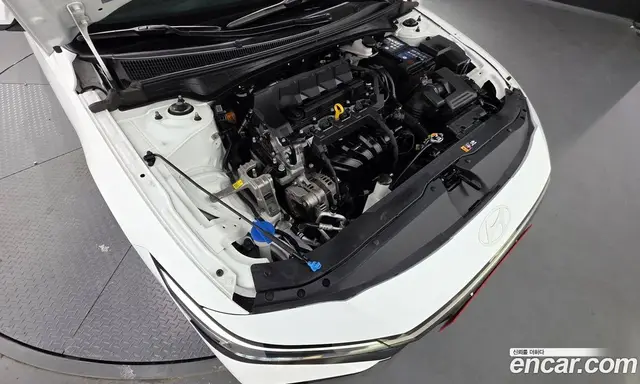 Hyundai Avante 2023 1.6 автомат (гидро), миниатюра 6 Hyundai Avante 2023 1.6 автомат (гидро), миниатюра 6