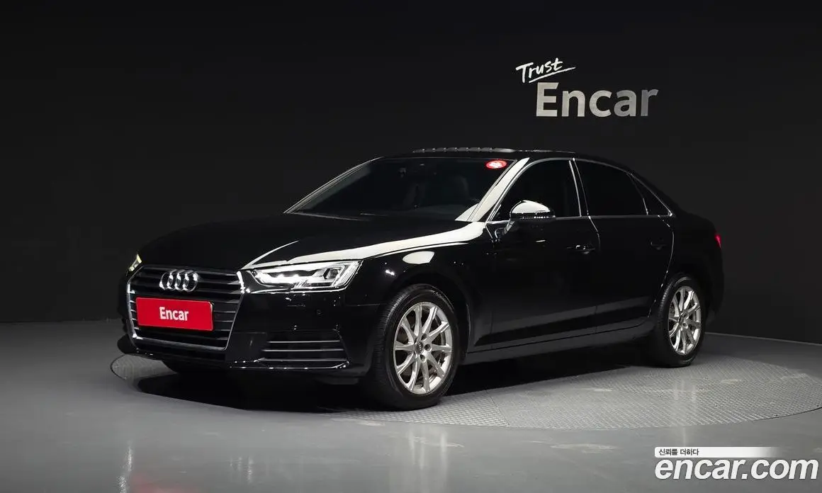 Audi A4 2018 2.0 автомат (гидро), фото 1 Audi A4 2018 2.0 автомат (гидро), фото 1