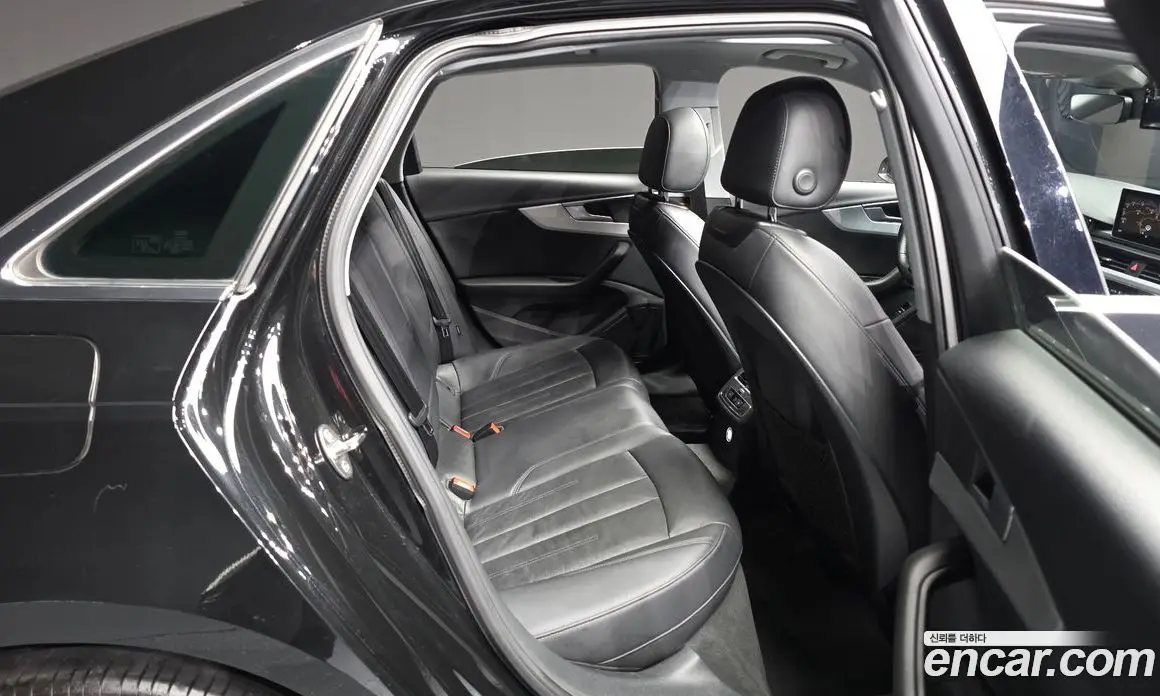 Audi A4 2018 2.0 автомат (гидро), фото 12 Audi A4 2018 2.0 автомат (гидро), фото 12