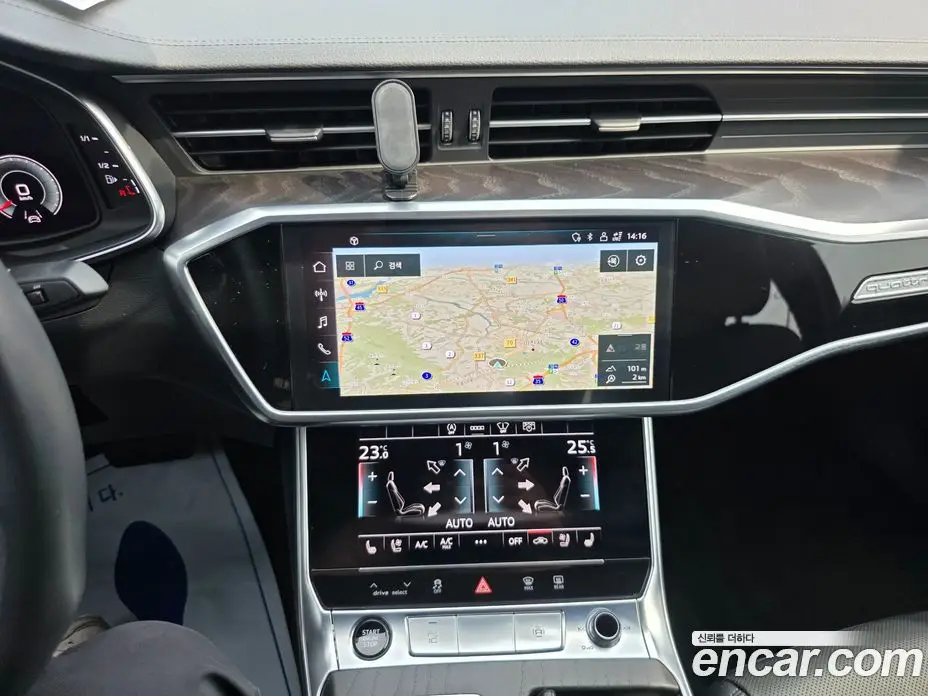 Audi A6 2021 2.0 автомат (гидро), фото 19