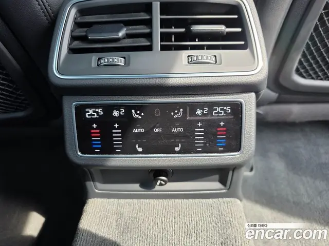 Audi A6 2021 2.0 автомат (гидро), миниатюра 9