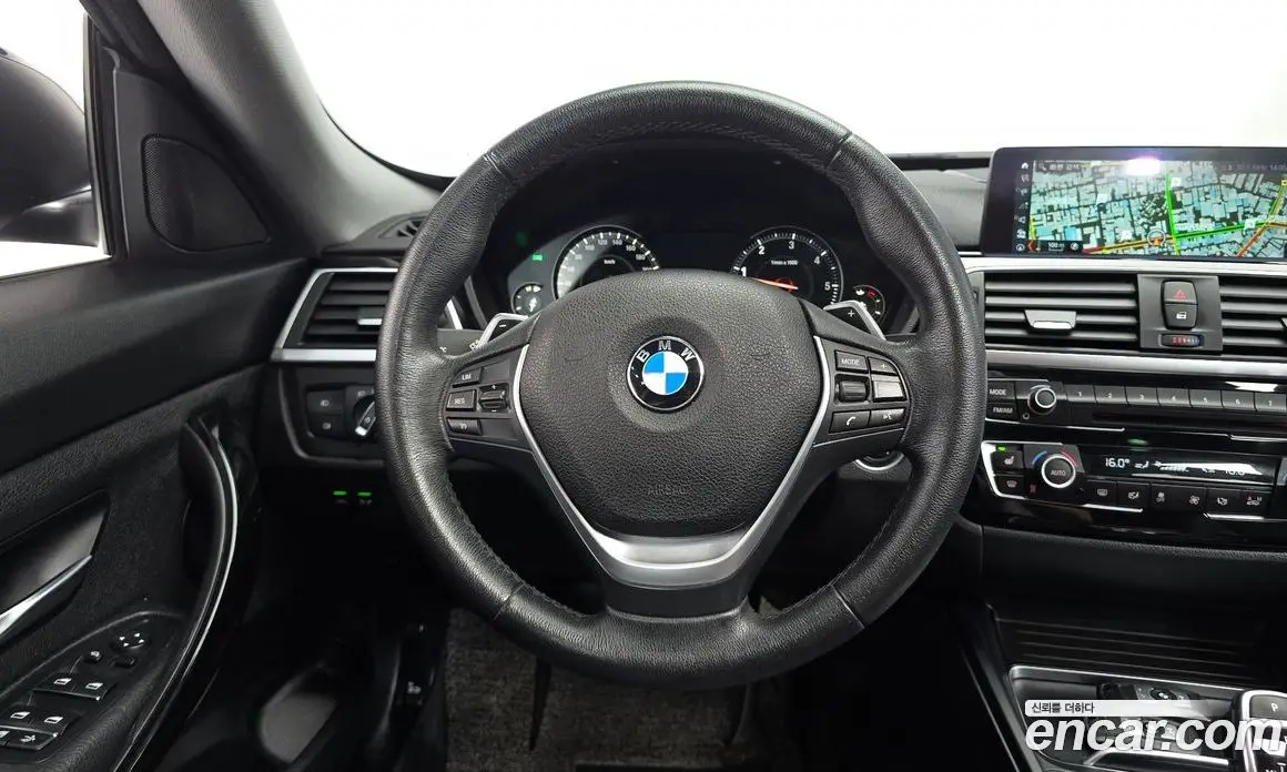 BMW 3 серия 2018 2.0 автомат (гидро), фото 12