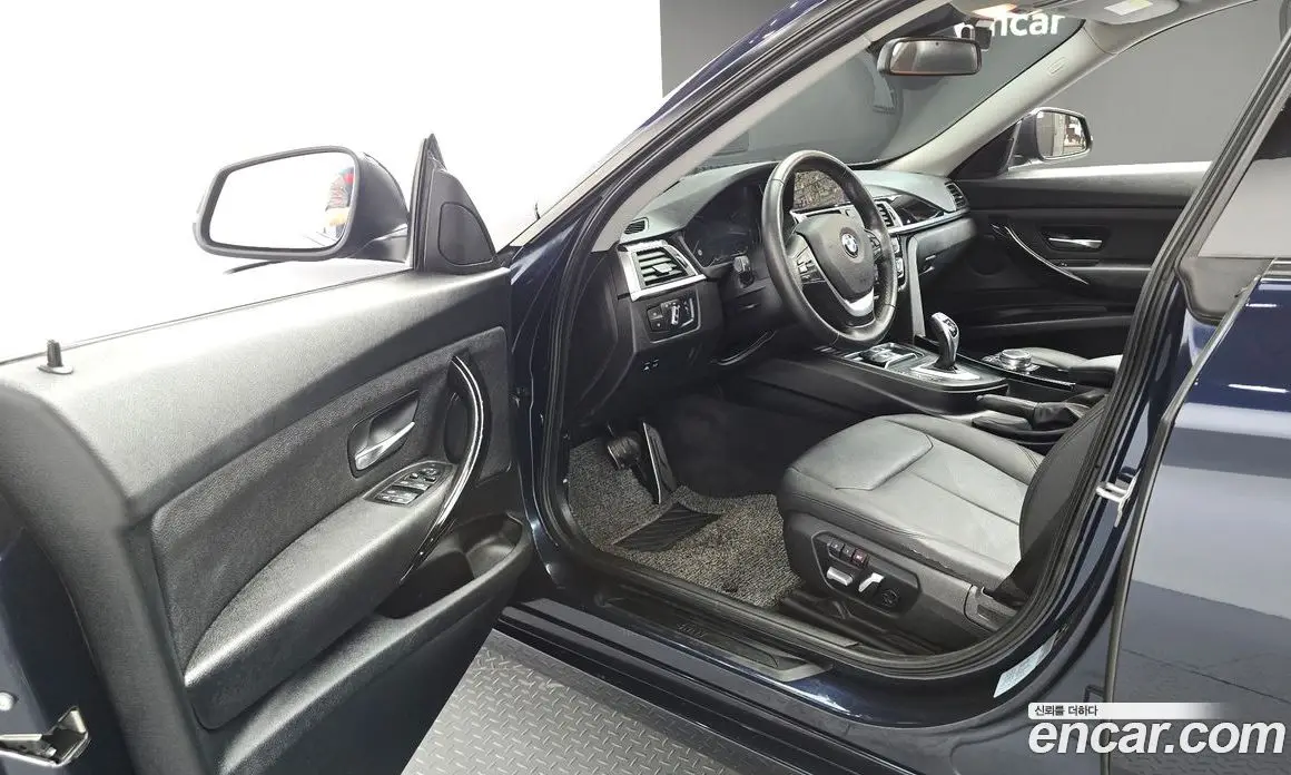 BMW 3 серия 2018 2.0 автомат (гидро), фото 10