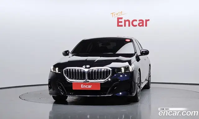 BMW 5 серия 2024 2.0 автомат (гидро), миниатюра 3 BMW 5 серия 2024 2.0 автомат (гидро), миниатюра 3
