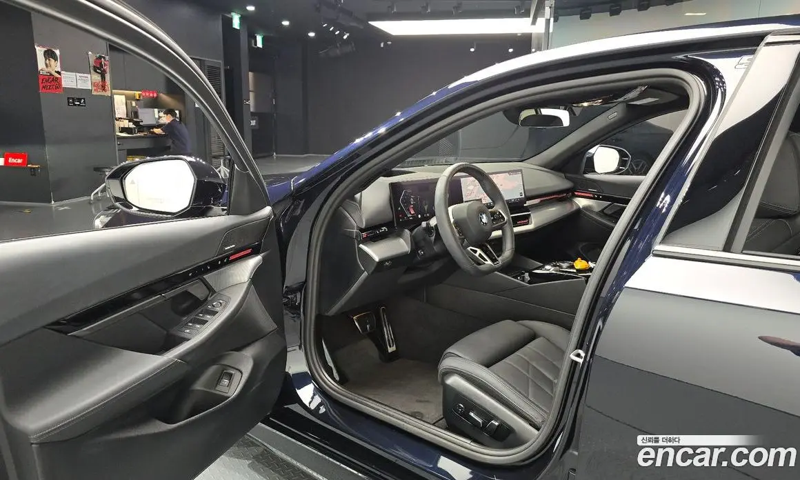 BMW 5 серия 2024 2.0 автомат (гидро), фото 10 BMW 5 серия 2024 2.0 автомат (гидро), фото 10