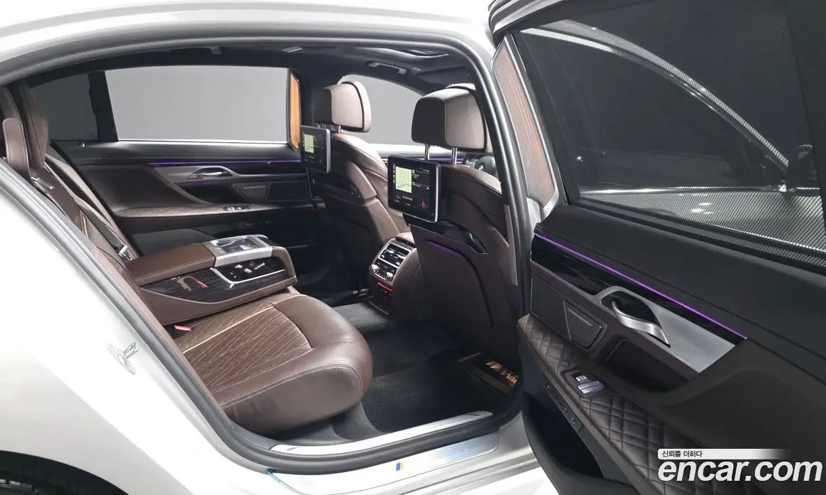 BMW 7 серия 2021 3.0 автомат (гидро), фото 12