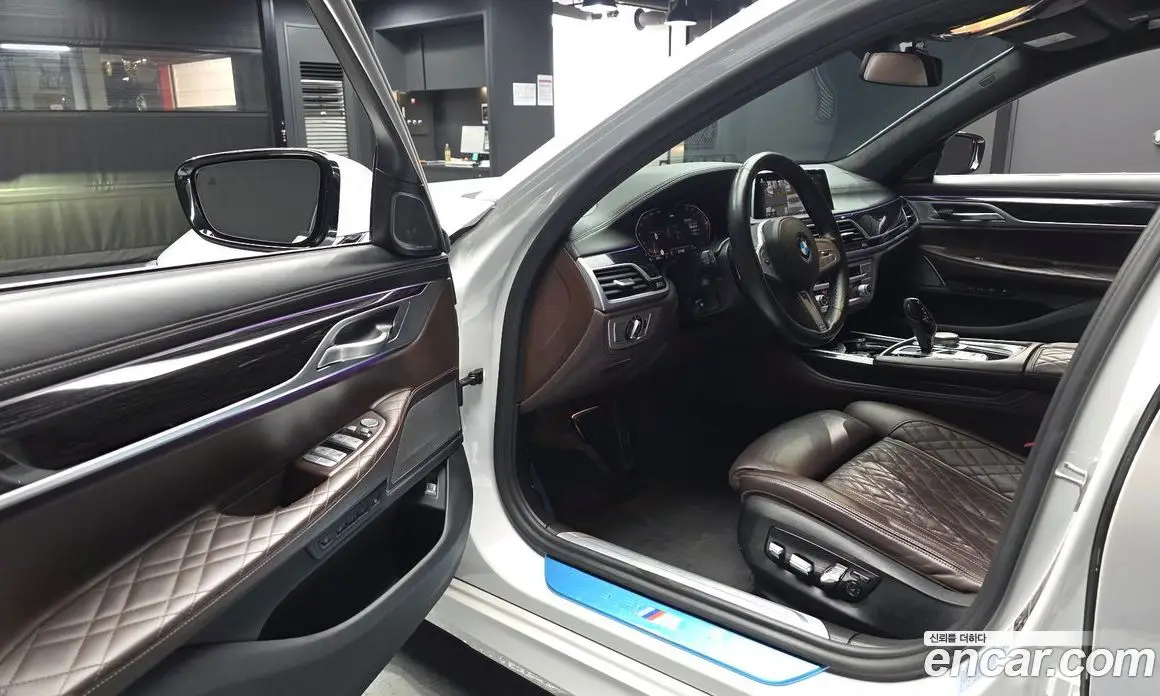 BMW 7 серия 2021 3.0 автомат (гидро), фото 10