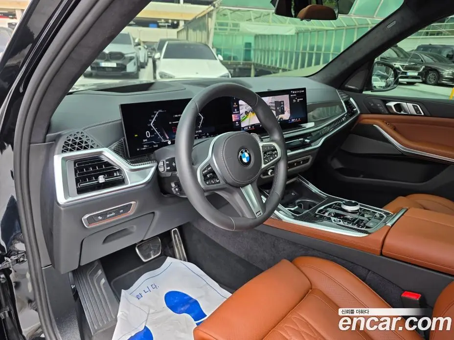 BMW X7 2026 3.0 автомат (гидро), фото 12