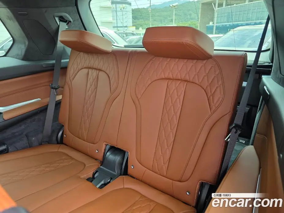 BMW X7 2026 3.0 автомат (гидро), фото 15