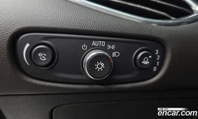 Chevrolet Malibu 2016 2.0 автомат (гидро), миниатюра 12
