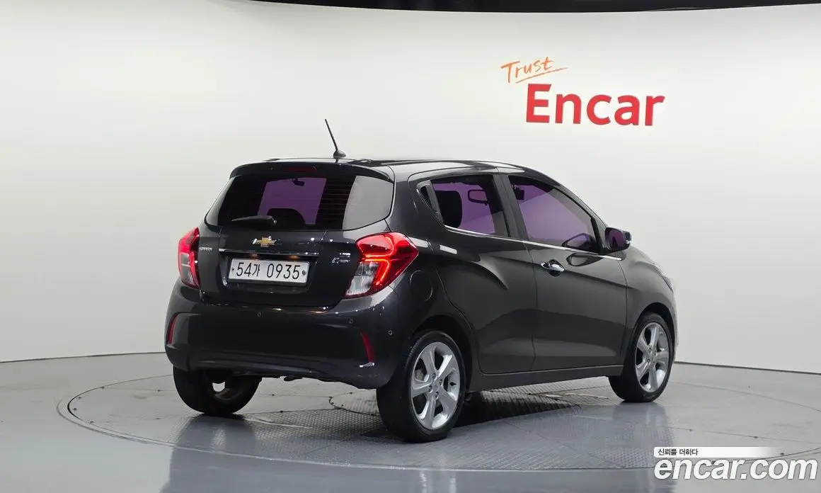 Chevrolet Spark 2015 1.0 автомат (гидро), фото 2 Chevrolet Spark 2015 1.0 автомат (гидро), фото 2
