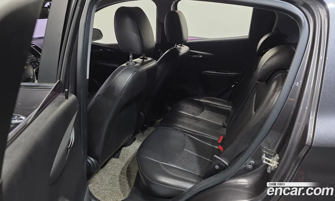 Chevrolet Spark 2015 1.0 автомат (гидро), фото 12 Chevrolet Spark 2015 1.0 автомат (гидро), фото 12