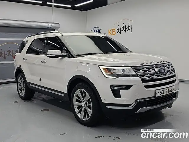 Ford Explorer 2018 3.5 автомат (гидро), миниатюра 4 Ford Explorer 2018 3.5 автомат (гидро), миниатюра 4