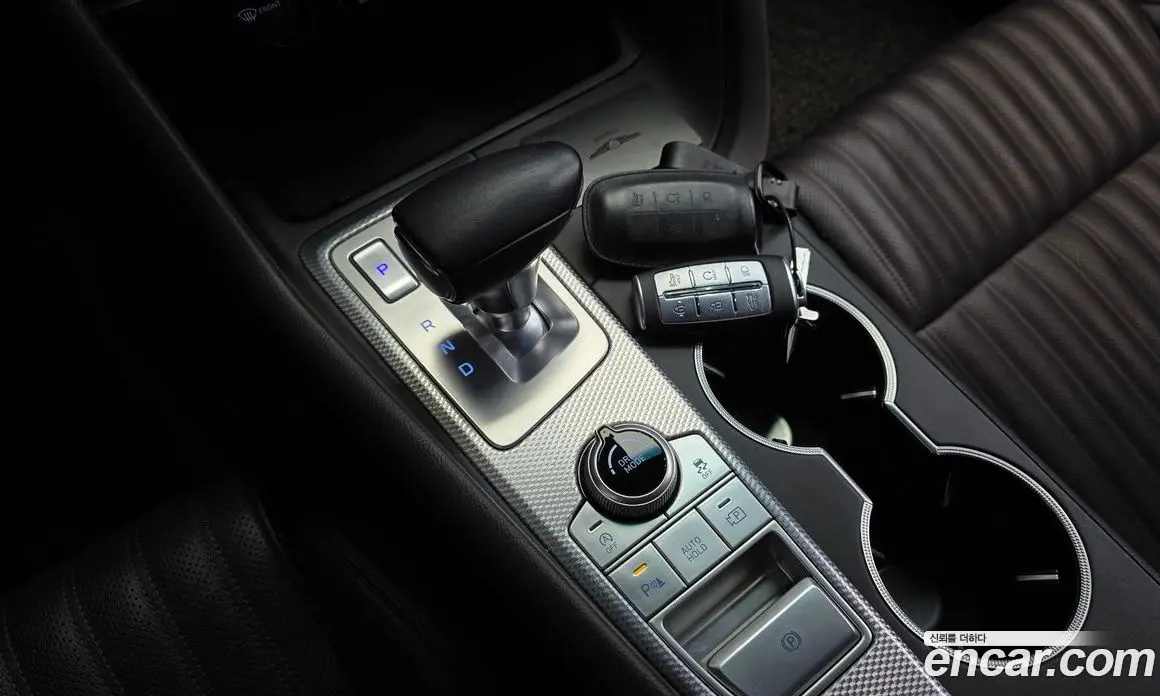 Genesis G70 2021 2.0 автомат (гидро), фото 9 Genesis G70 2021 2.0 автомат (гидро), фото 9