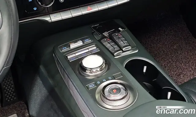Genesis GV70 2022 3.5 автомат (гидро), миниатюра 9 Genesis GV70 2022 3.5 автомат (гидро), миниатюра 9