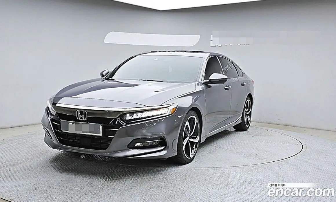 Honda Accord 2018 2.0 автомат (гидро), фото 1 Honda Accord 2018 2.0 автомат (гидро), фото 1