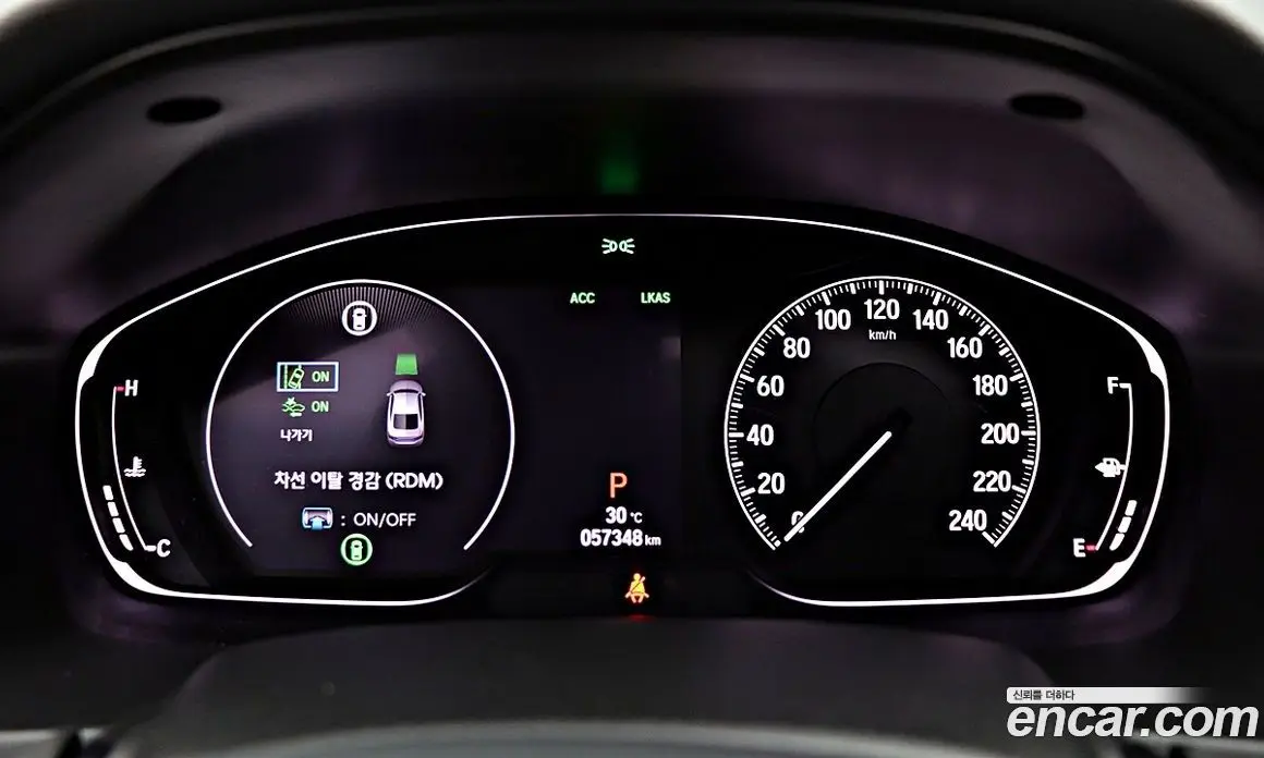 Honda Accord 2018 2.0 автомат (гидро), фото 13 Honda Accord 2018 2.0 автомат (гидро), фото 13
