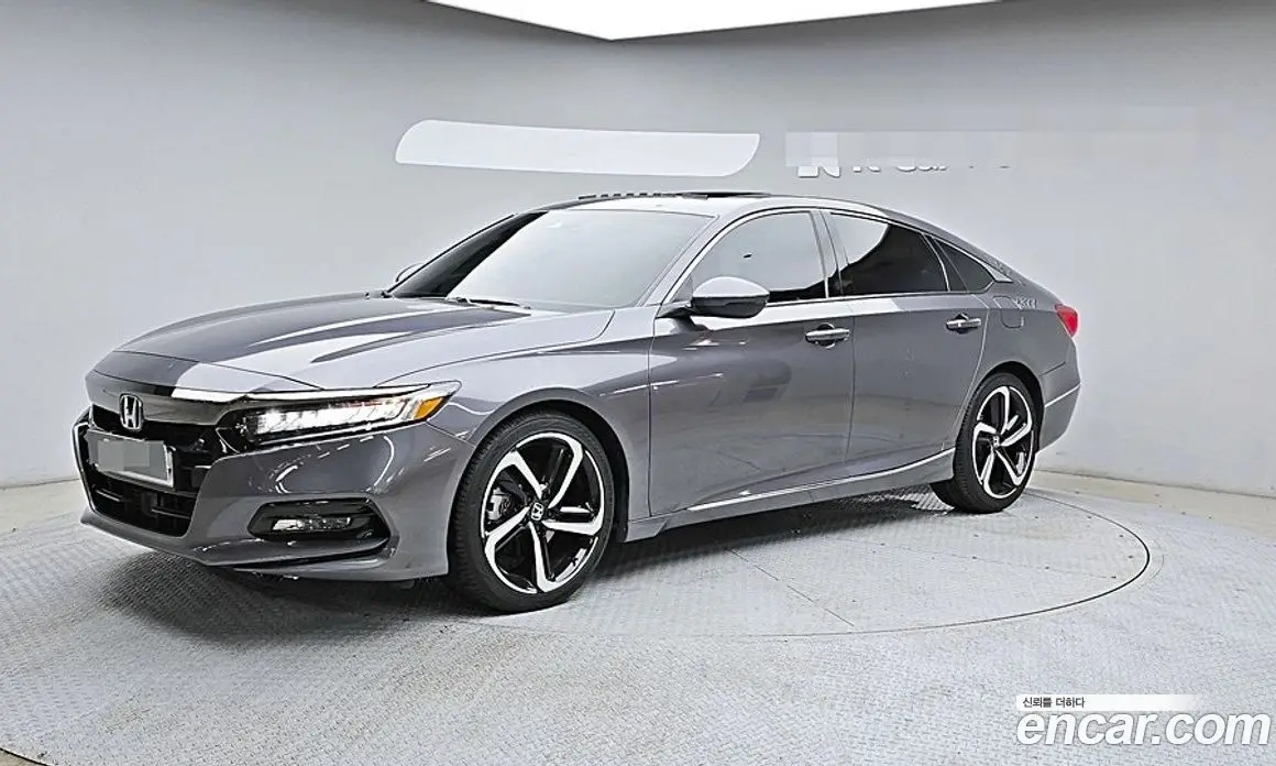 Honda Accord 2018 2.0 автомат (гидро), фото 3 Honda Accord 2018 2.0 автомат (гидро), фото 3