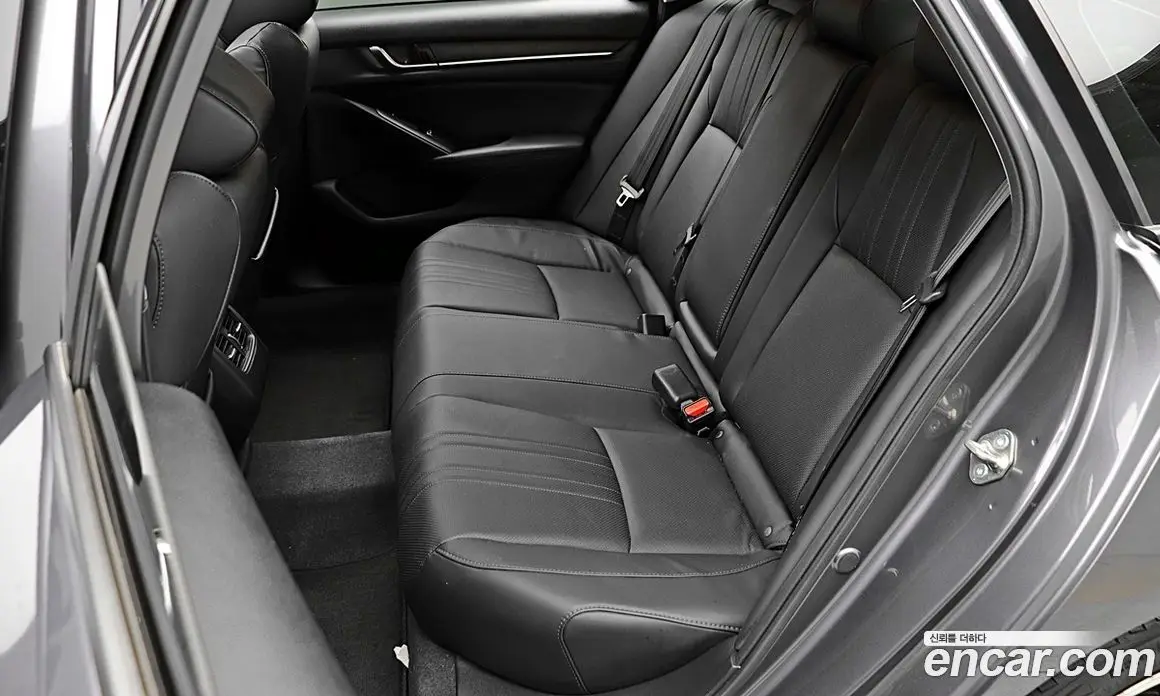 Honda Accord 2018 2.0 автомат (гидро), фото 8 Honda Accord 2018 2.0 автомат (гидро), фото 8