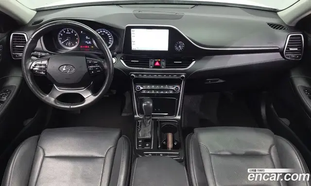 Hyundai Grandeur 2019 2.4 автомат (гидро), миниатюра 7